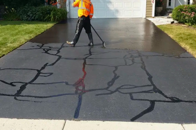 Driveway Paving Connecticut working
