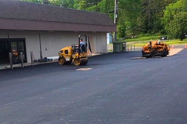 Experienced Commercial Paving in CT