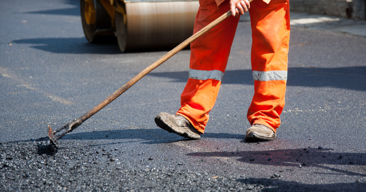 Remove Oil Stains from Asphalt