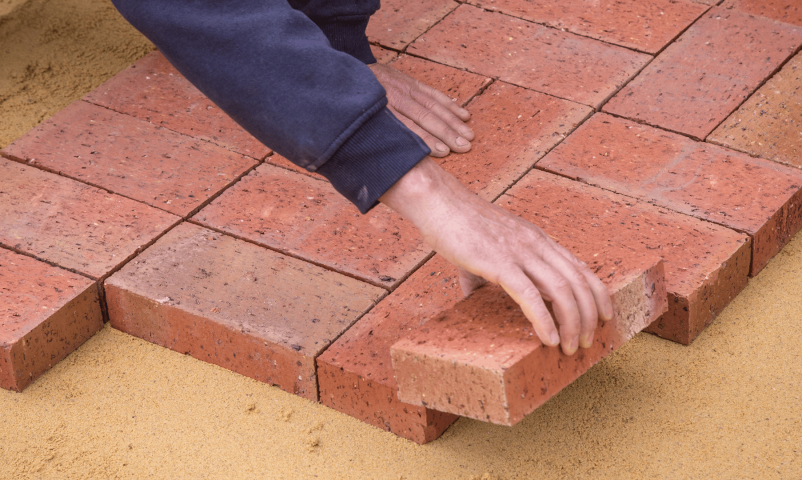 How to Level Paving Sand