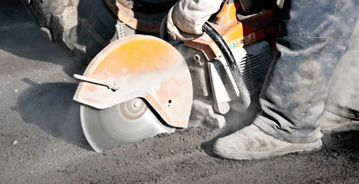 How Do You Cut Asphalt