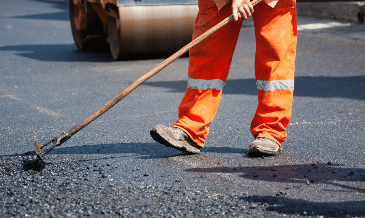 how to seal asphalt